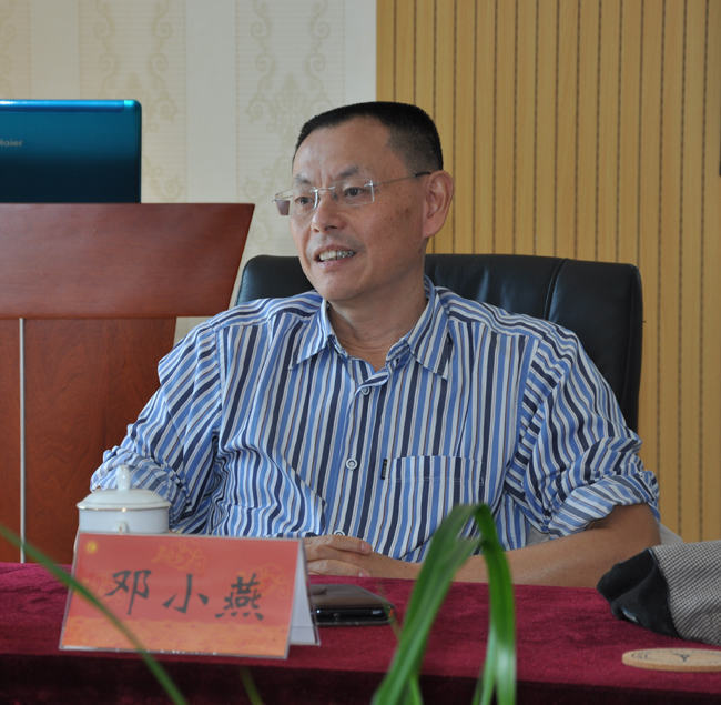 中国科学院力学研究所资深研究员陶祖莱教授、